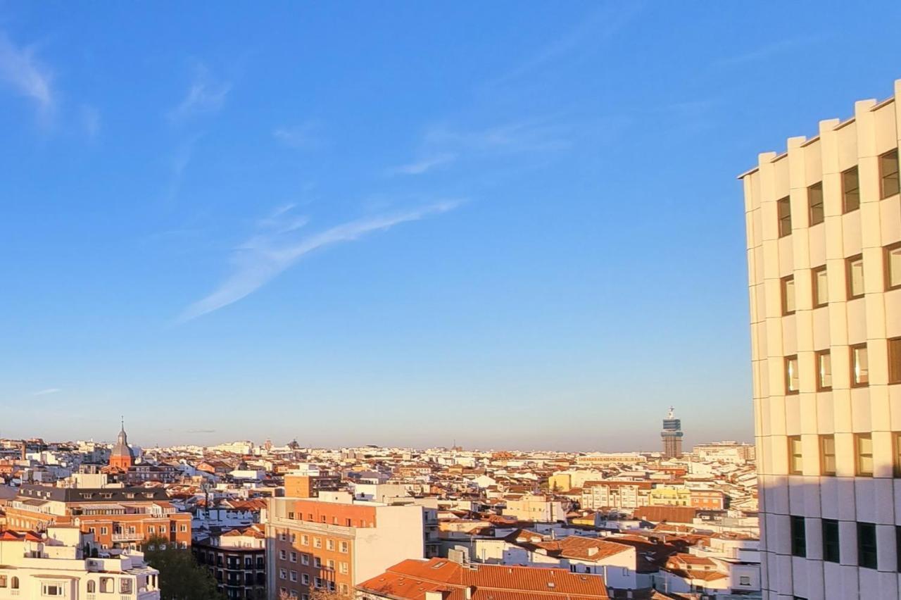 Plaza Espana & Gran Via Madrid Exterior photo